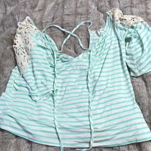 Mint and white top